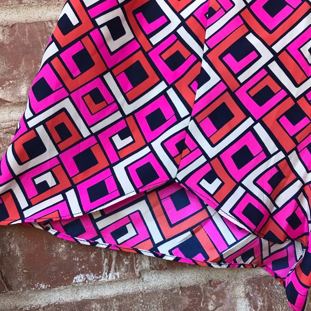Alice + Trixie Silk Patterned Shorts - Picture 3 of 5